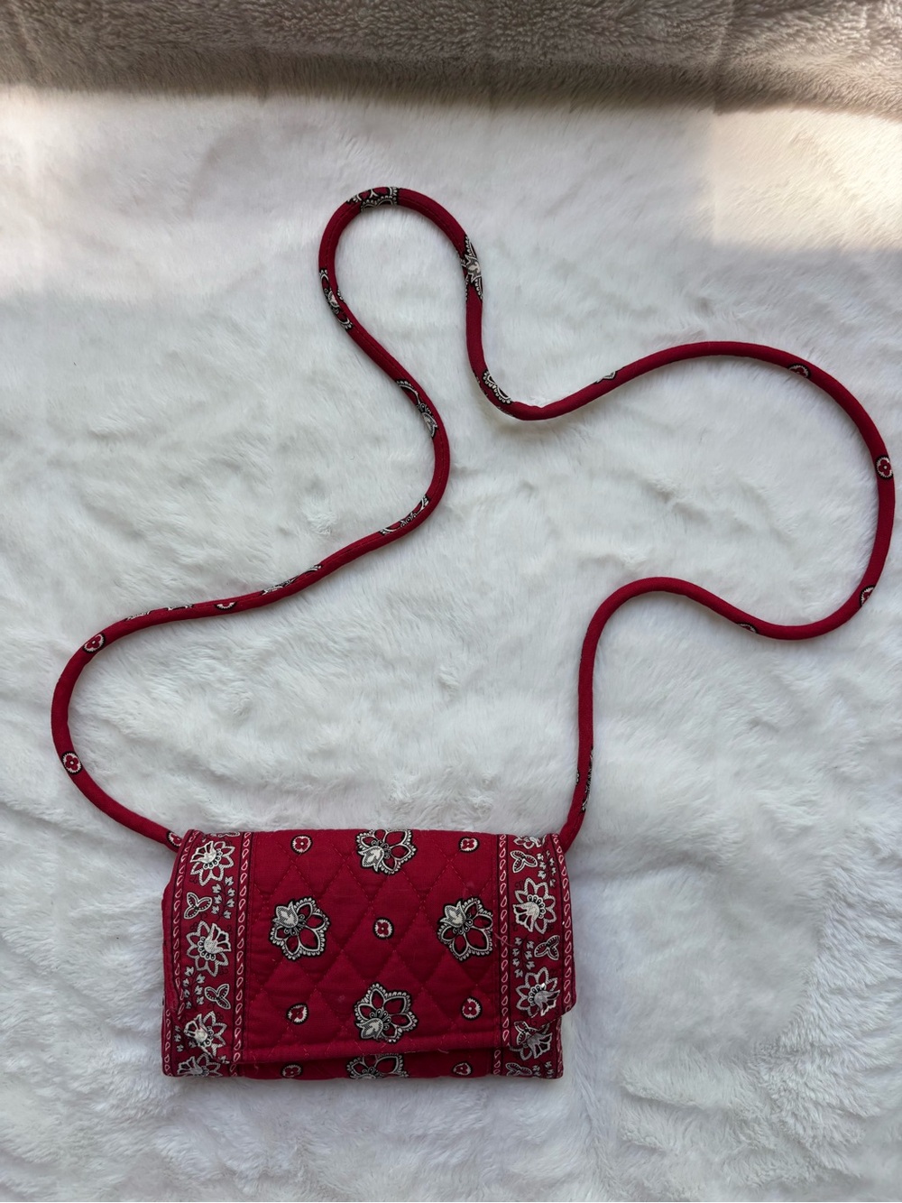 Vintage Vera Bradley Red Bandana Quilted All in One Crossbody Wallet Bag